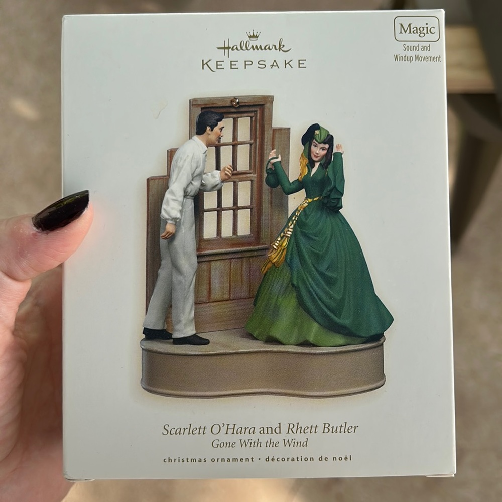 Scarlett O’Hara and Rhett Butler hallmark ornament